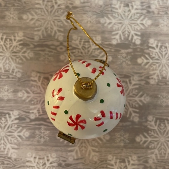 Porcelain Surprise Christmas Ornament Trinket Box Treats Treasures Candy Canes - Picture 5 of 7